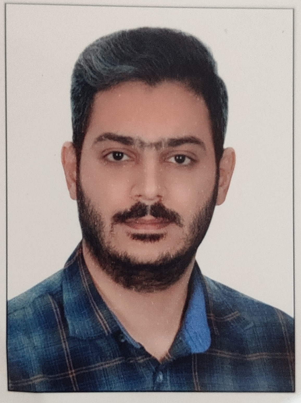 اشخاص حقیقی - امیر حسین خزائلی پور